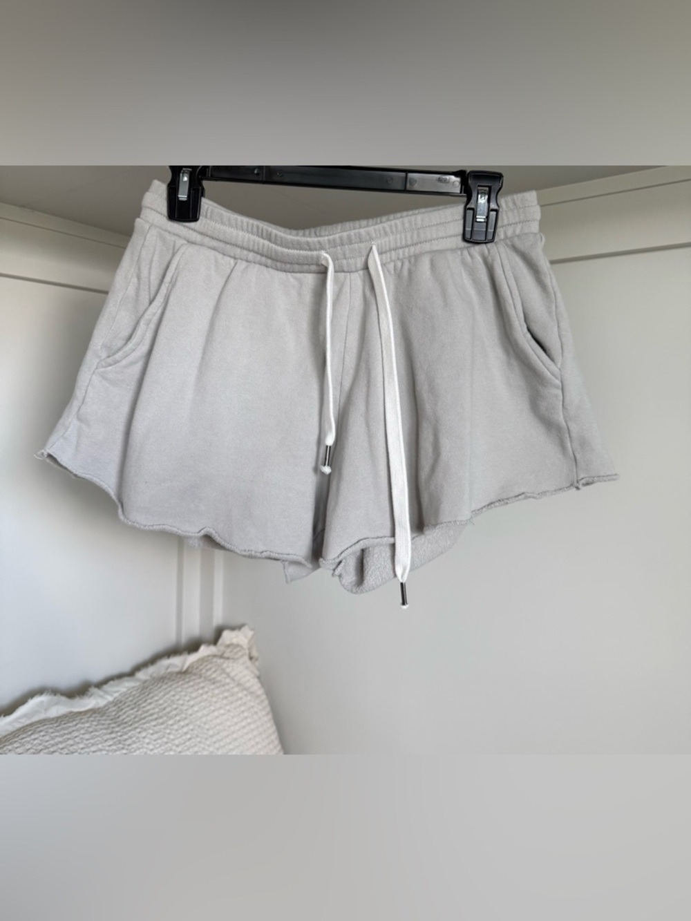 Chaser Casual Drawstring Women's Lounge Shorts in Light Gray Small